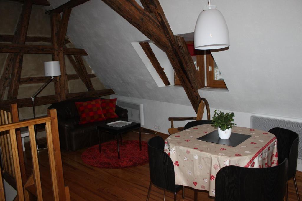 Les Appartements De Home Petite Venise Colmar Quarto foto